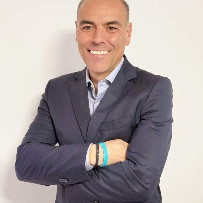 FUNDADOR. TITULAR DEL DESPACHO.